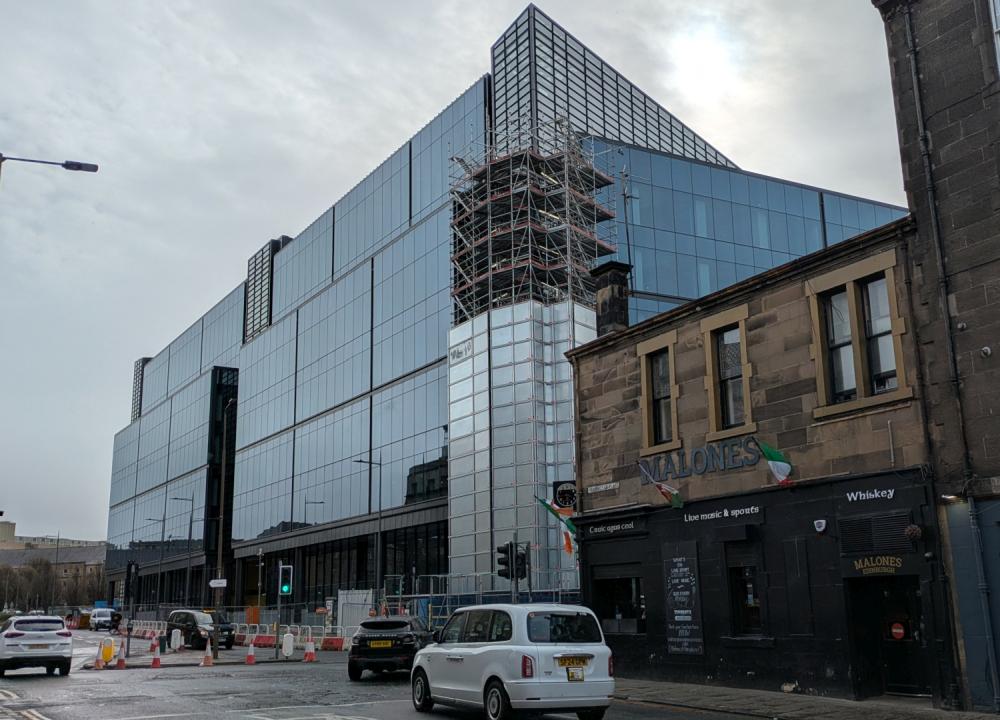 The Changing Face of Edinburgh: Between Stone and Glass - Casual Clash & Grow The Column Picture 2